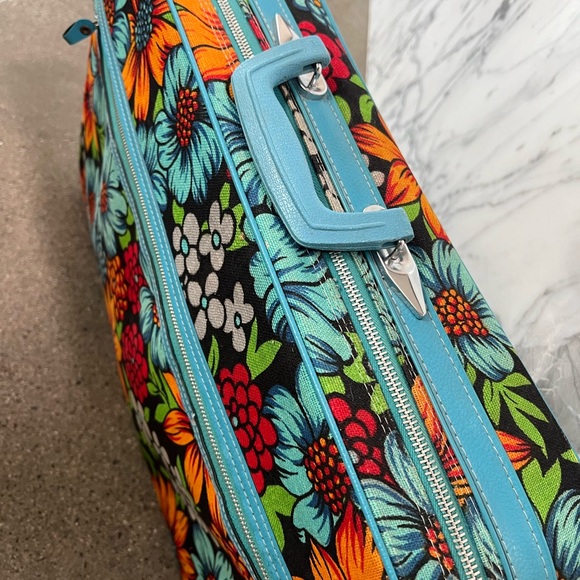 Vintage Daisy luggage retro luggage Floral print overnight bag vintage suitcase - Picture 3 of 11